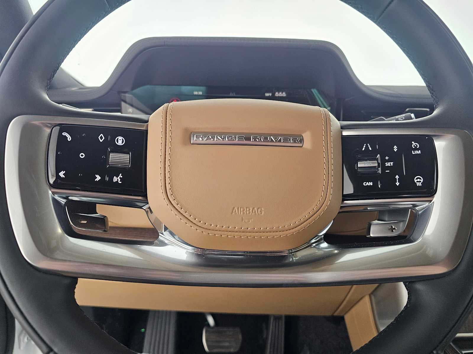 2026 Land Rover Range Rover SE