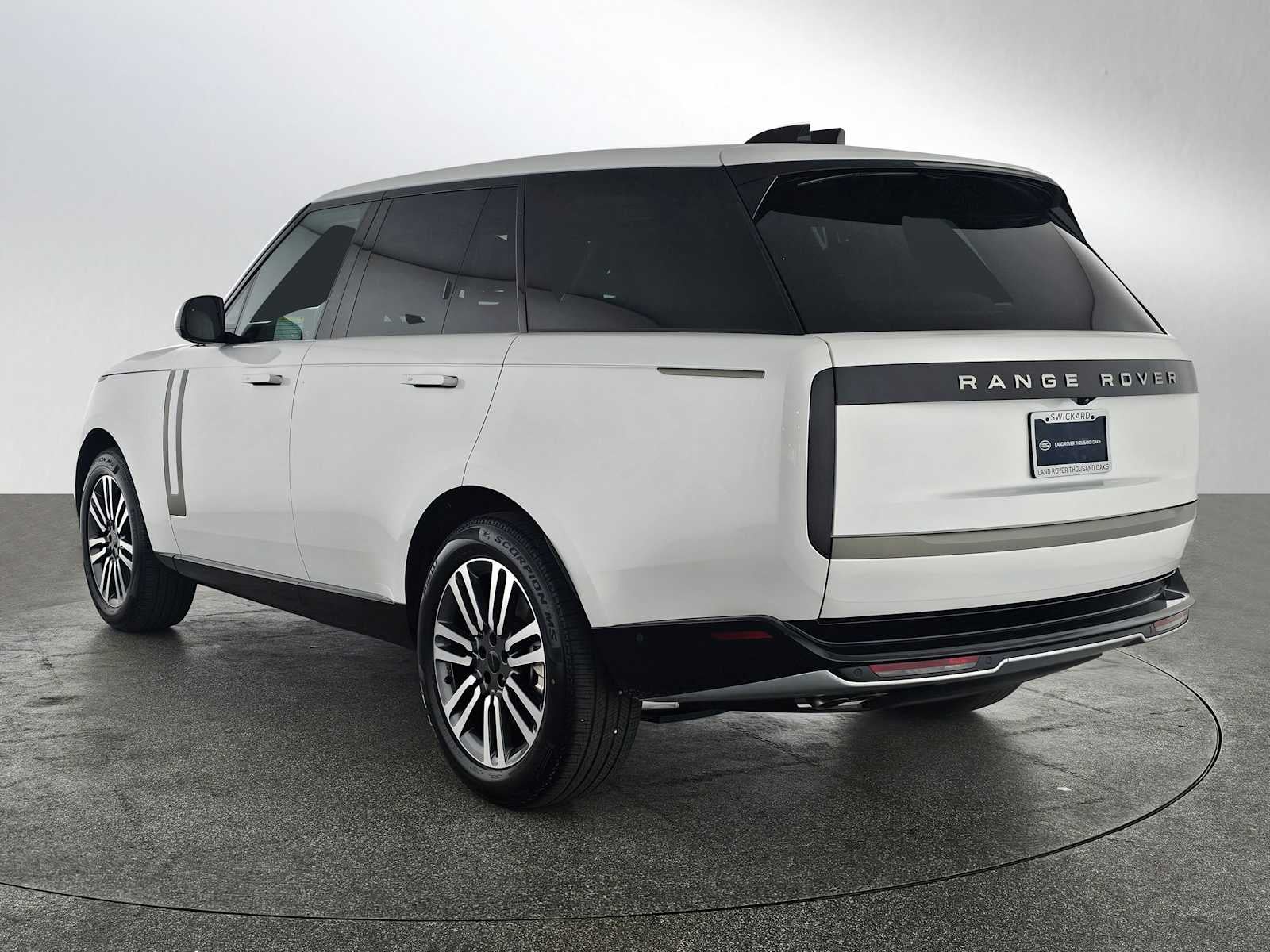 2026 Land Rover Range Rover SE