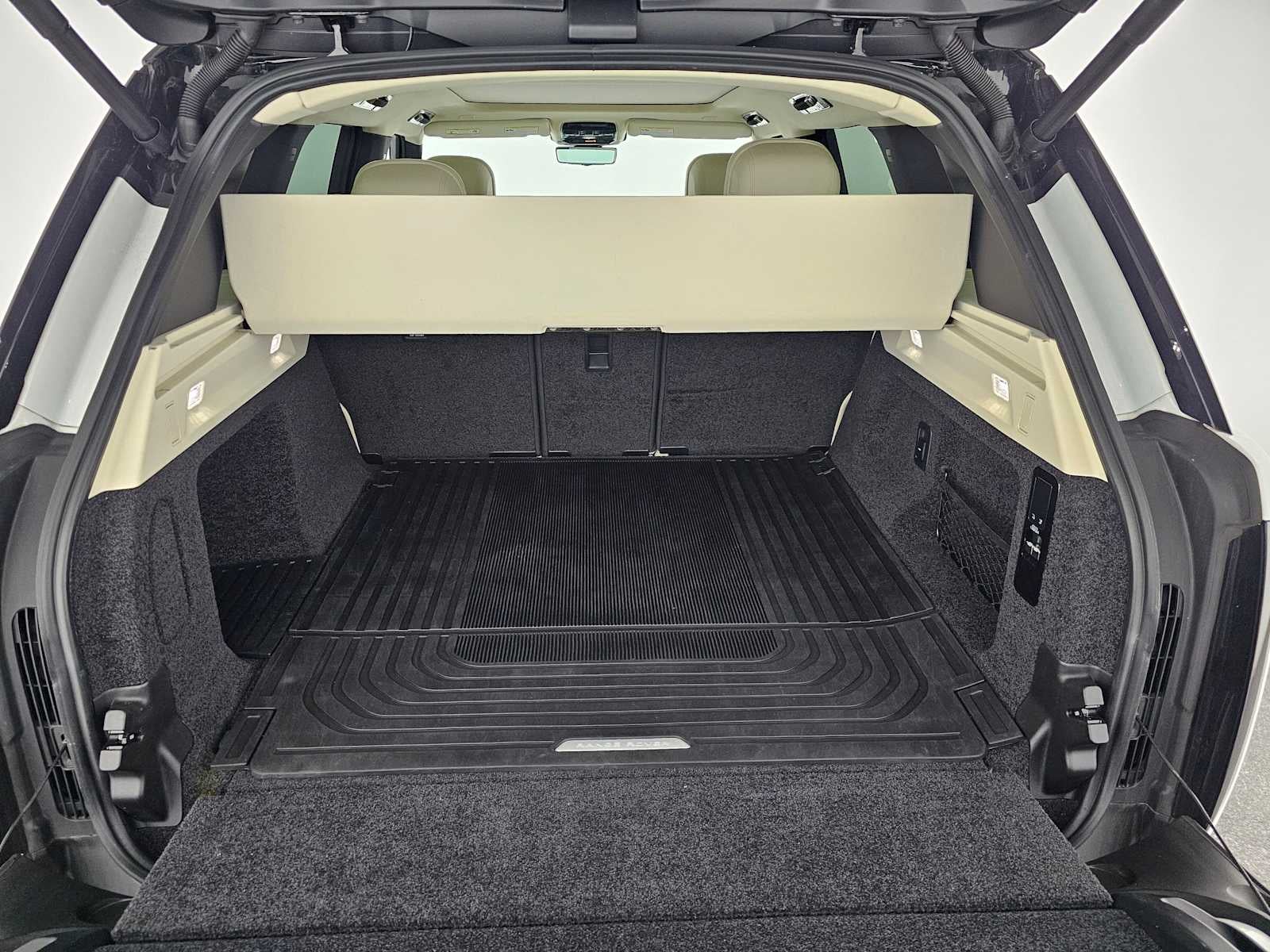 2024 Land Rover Range Rover SE
