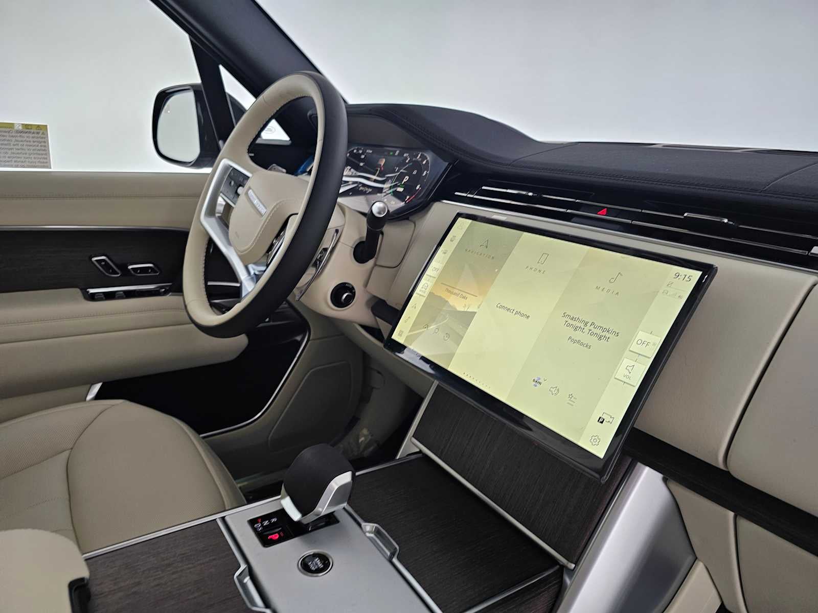 2026 Land Rover Range Rover SE
