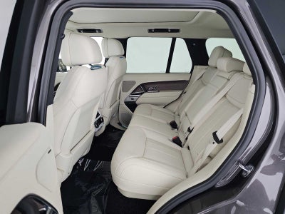 2026 Land Rover Range Rover SE