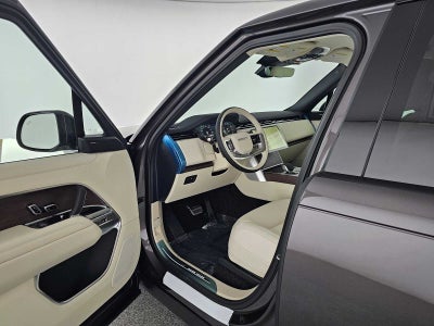 2026 Land Rover Range Rover SE