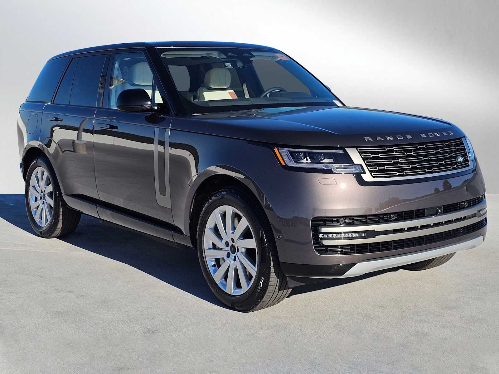 2026 Land Rover Range Rover SE