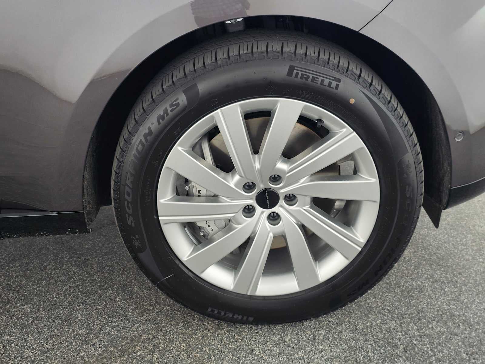 2026 Land Rover Range Rover SE