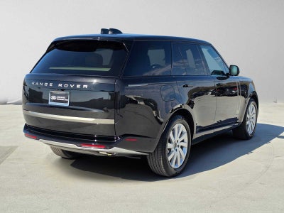 2026 Land Rover Range Rover SE