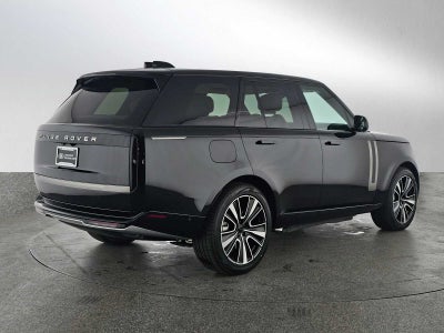 2026 Land Rover Range Rover SE