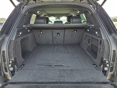 2026 Land Rover Range Rover SE