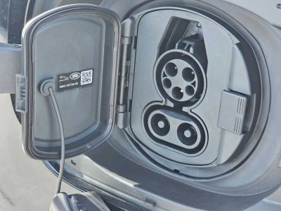 2026 Land Rover Range Rover SE