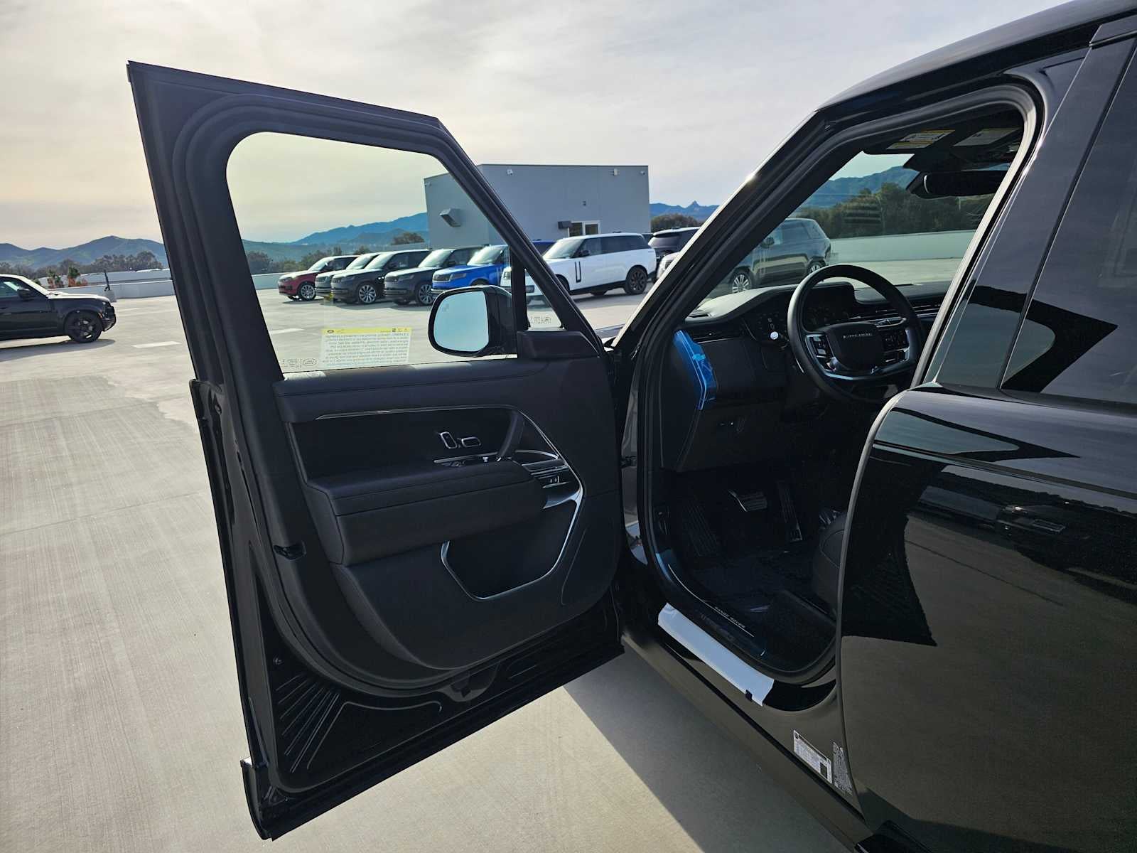 2026 Land Rover Range Rover SE