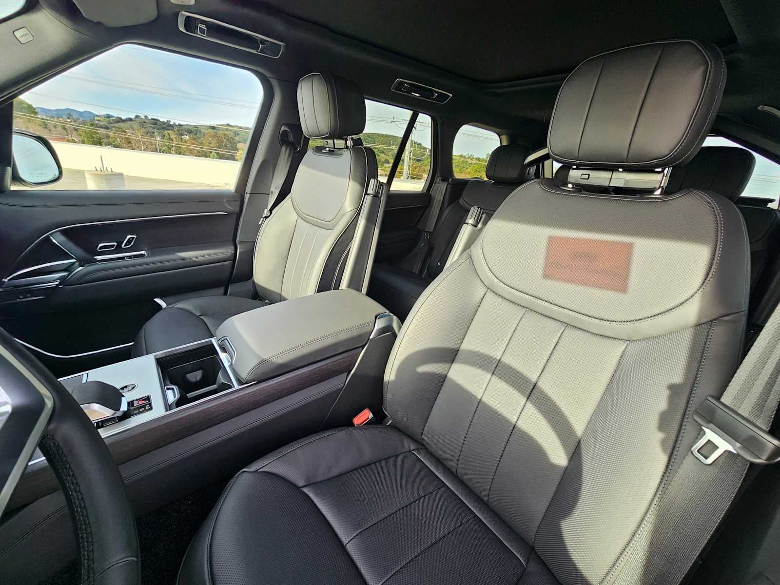 2026 Land Rover Range Rover SE