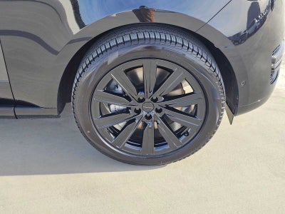 2026 Land Rover Range Rover SE