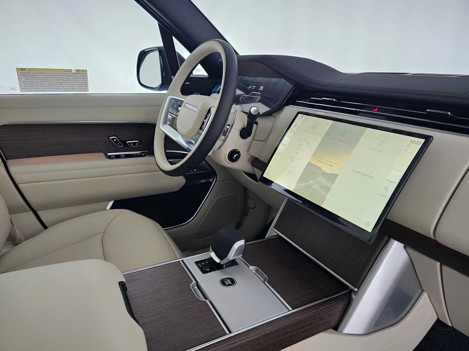 2026 Land Rover Range Rover SE