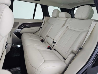 2026 Land Rover Range Rover SE