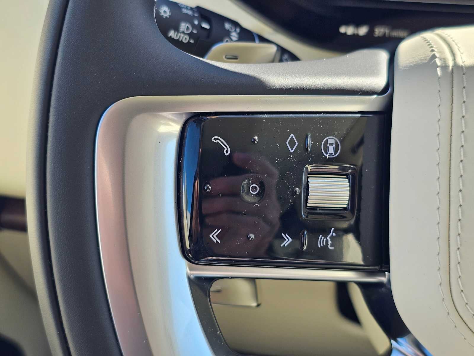 2026 Land Rover Range Rover SE