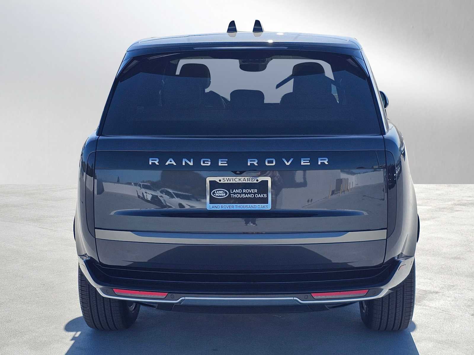 2026 Land Rover Range Rover SE