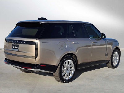 2026 Land Rover Range Rover SE