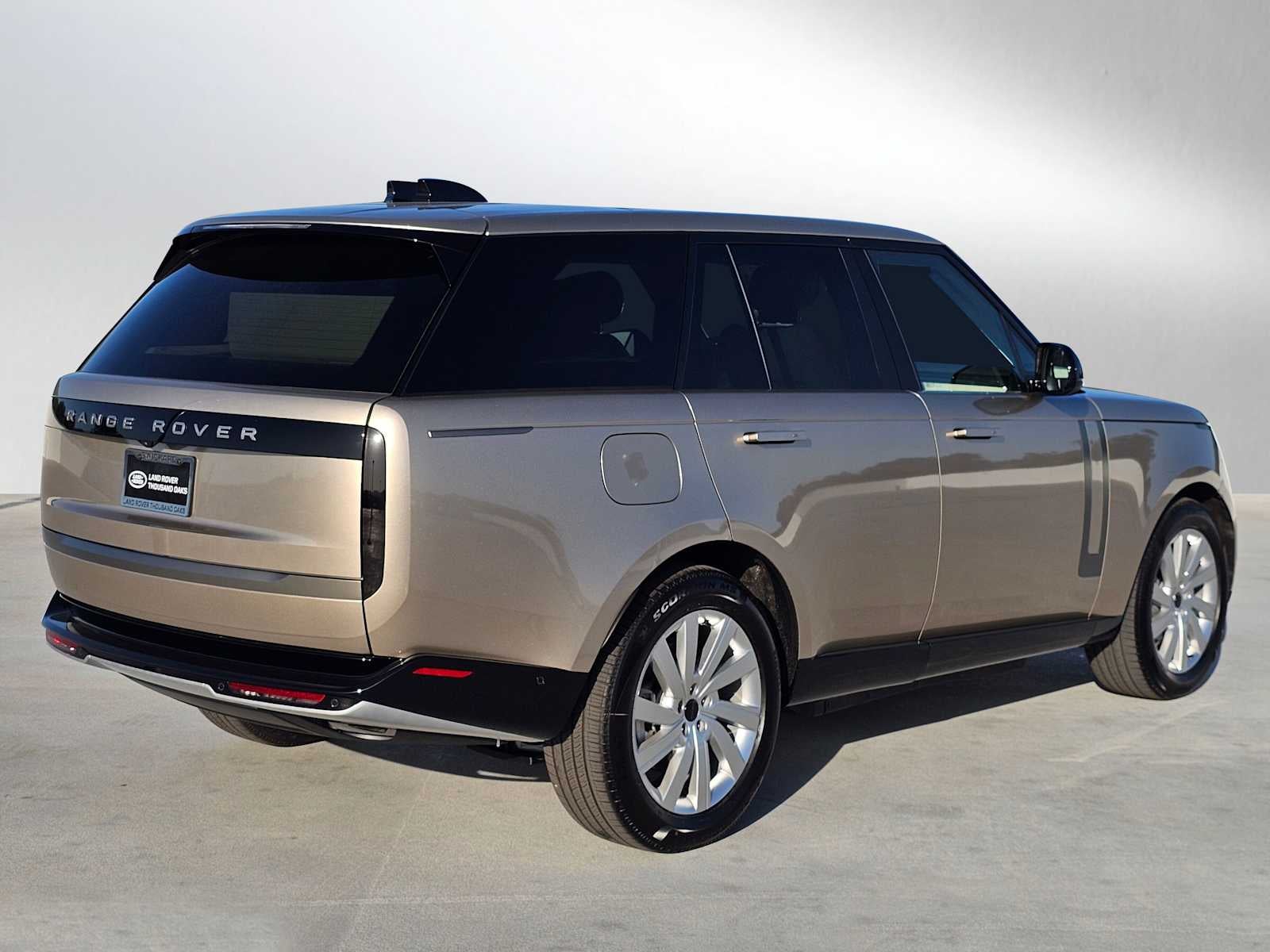 2026 Land Rover Range Rover SE