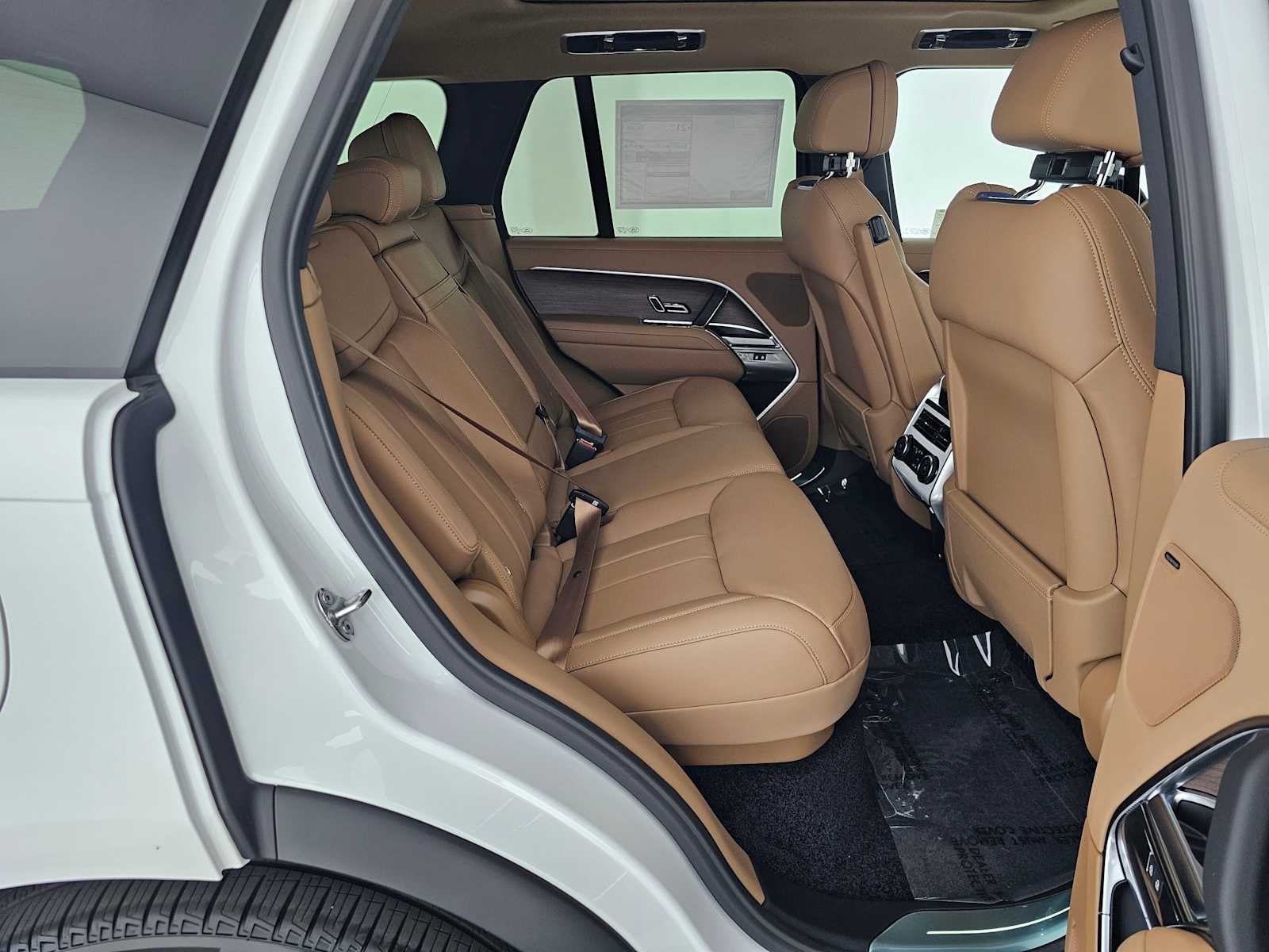 2026 Land Rover Range Rover SE