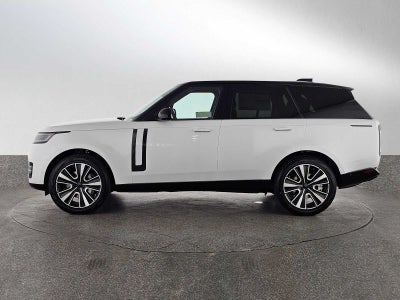 2026 Land Rover Range Rover SE