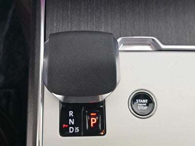 2026 Land Rover Range Rover SE