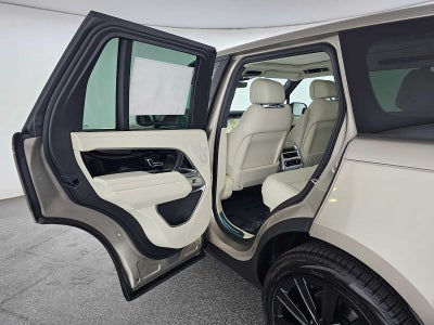 2026 Land Rover Range Rover SE