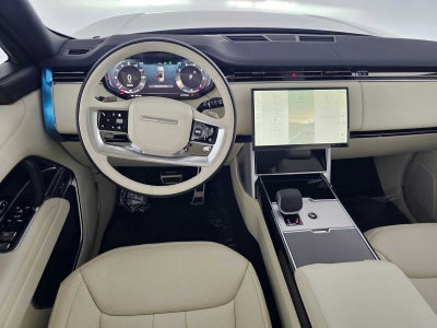 2026 Land Rover Range Rover SE