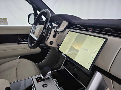 2026 Land Rover Range Rover SE
