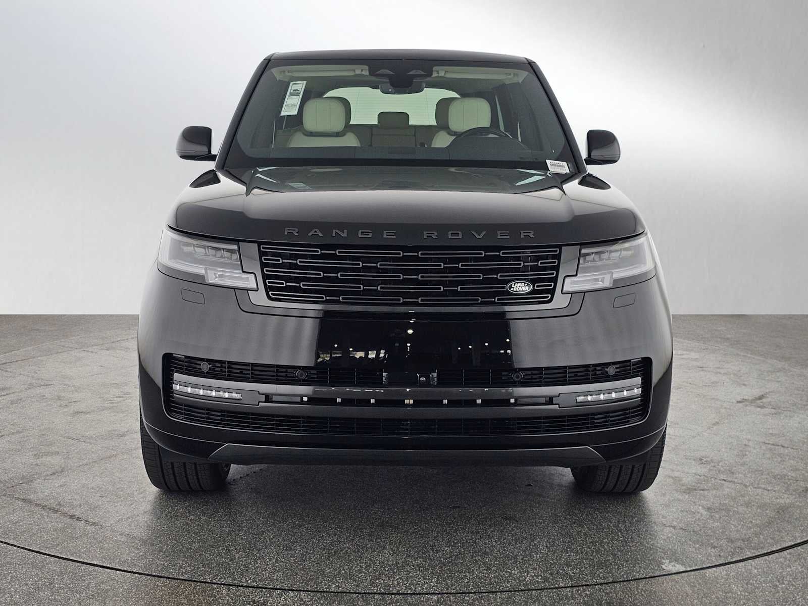 2026 Land Rover Range Rover SE