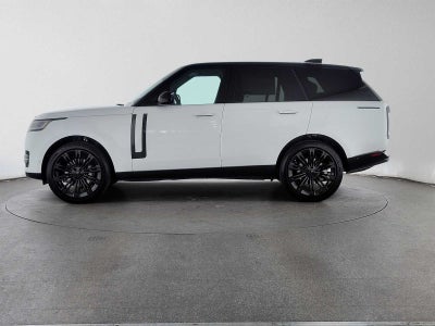 2026 Land Rover Range Rover SE