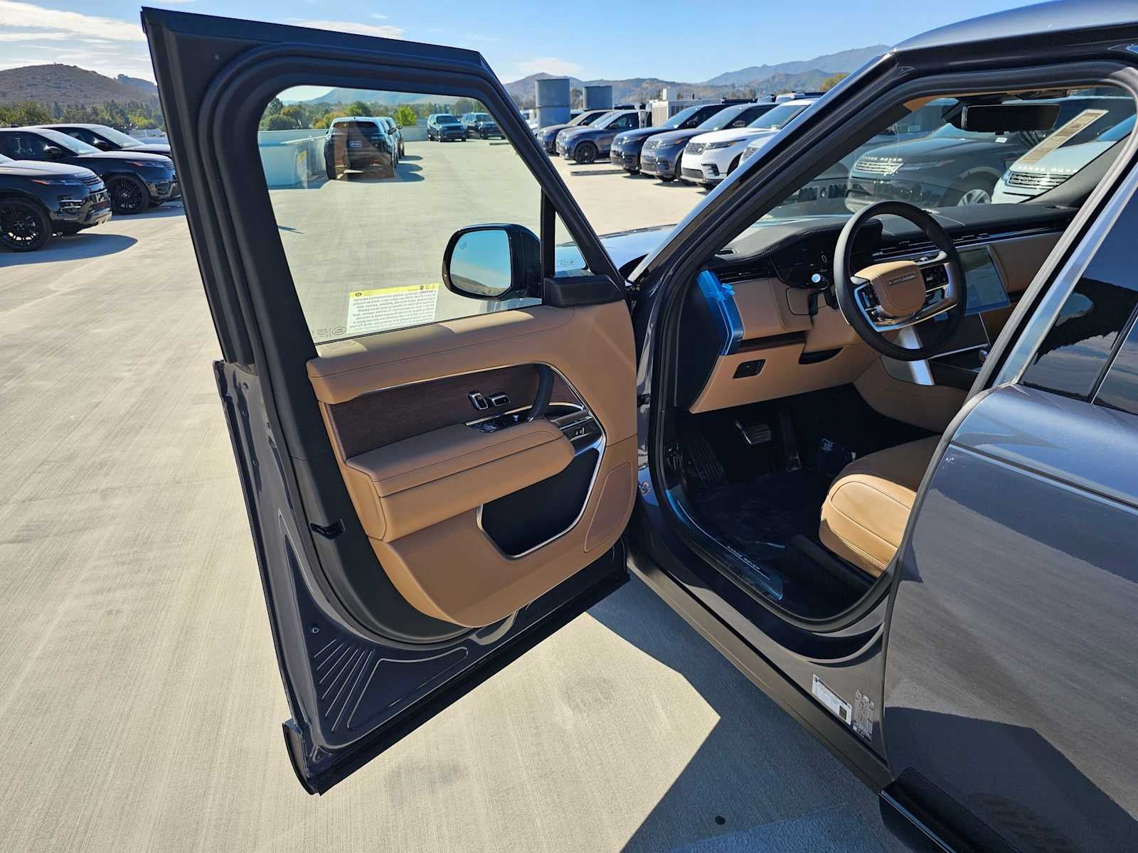 2026 Land Rover Range Rover SE