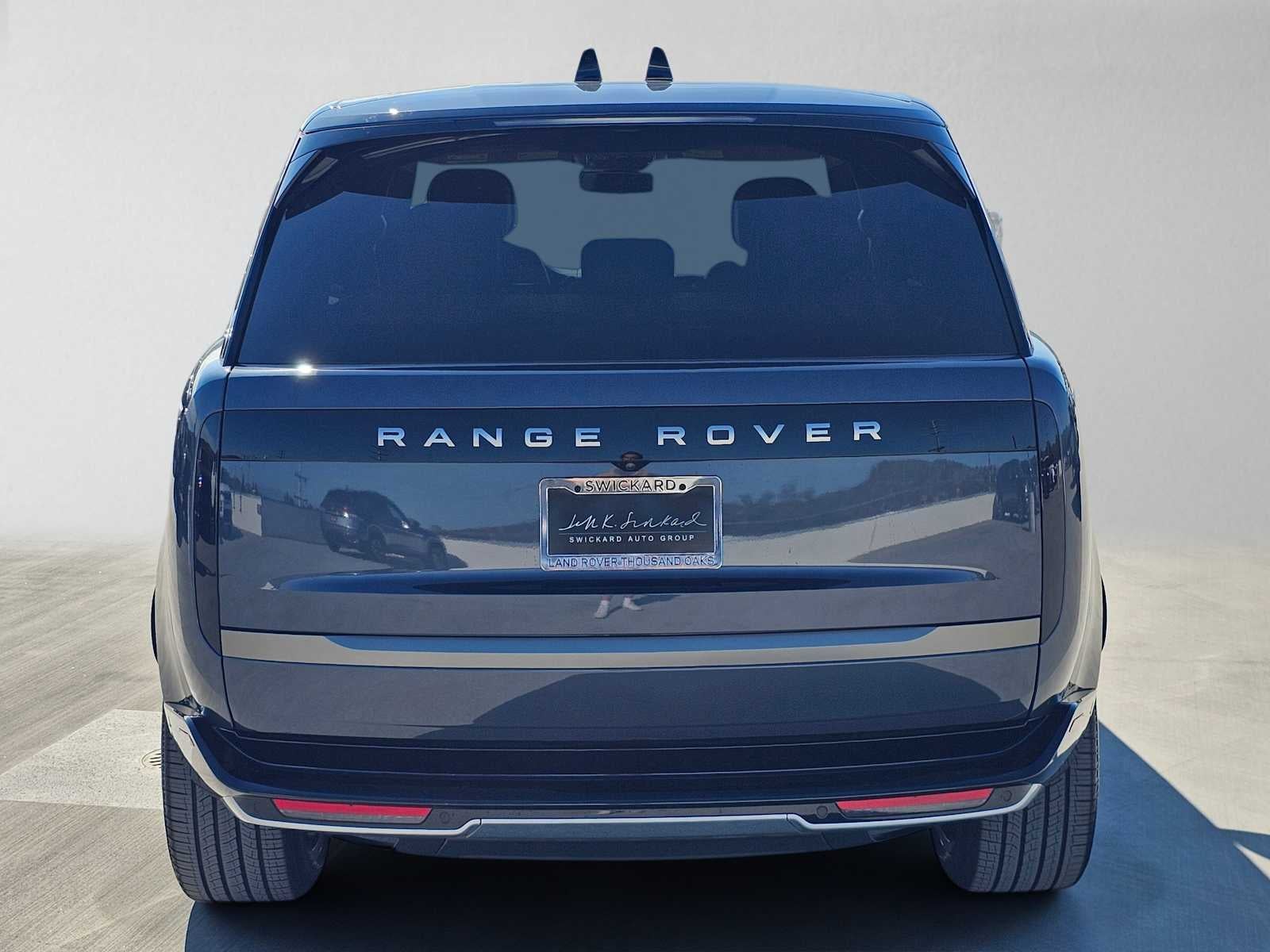 2026 Land Rover Range Rover SE