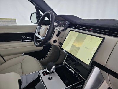 2026 Land Rover Range Rover SE