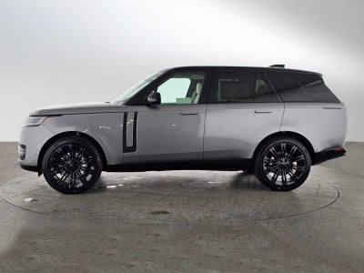 2026 Land Rover Range Rover SE