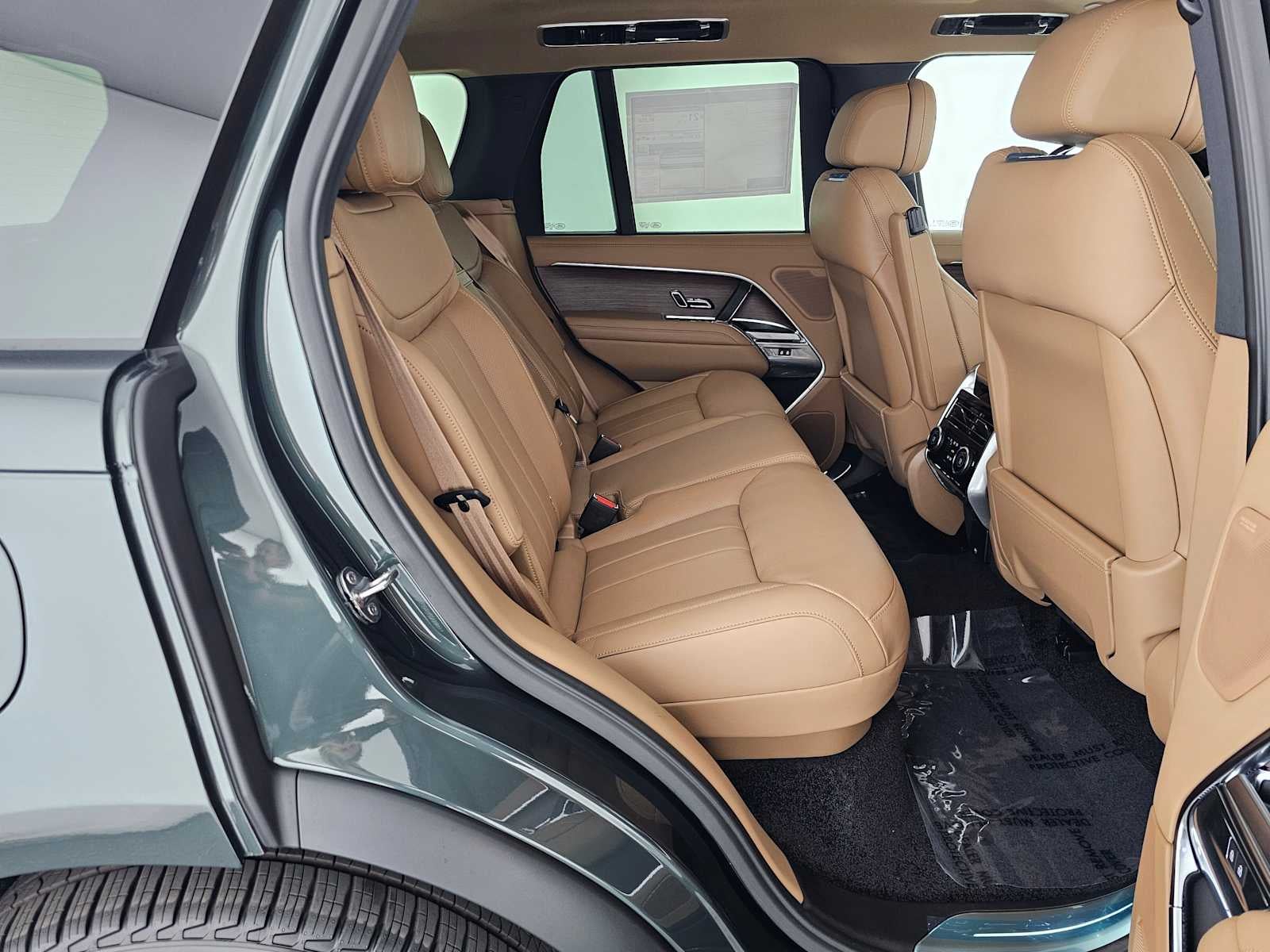 2026 Land Rover Range Rover SE