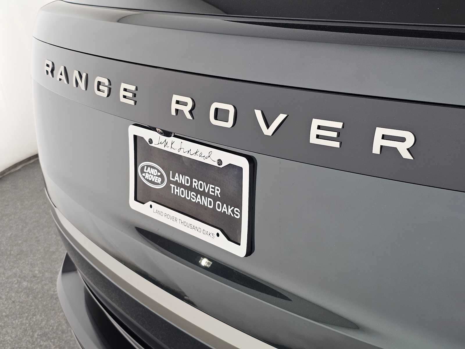 2026 Land Rover Range Rover SE