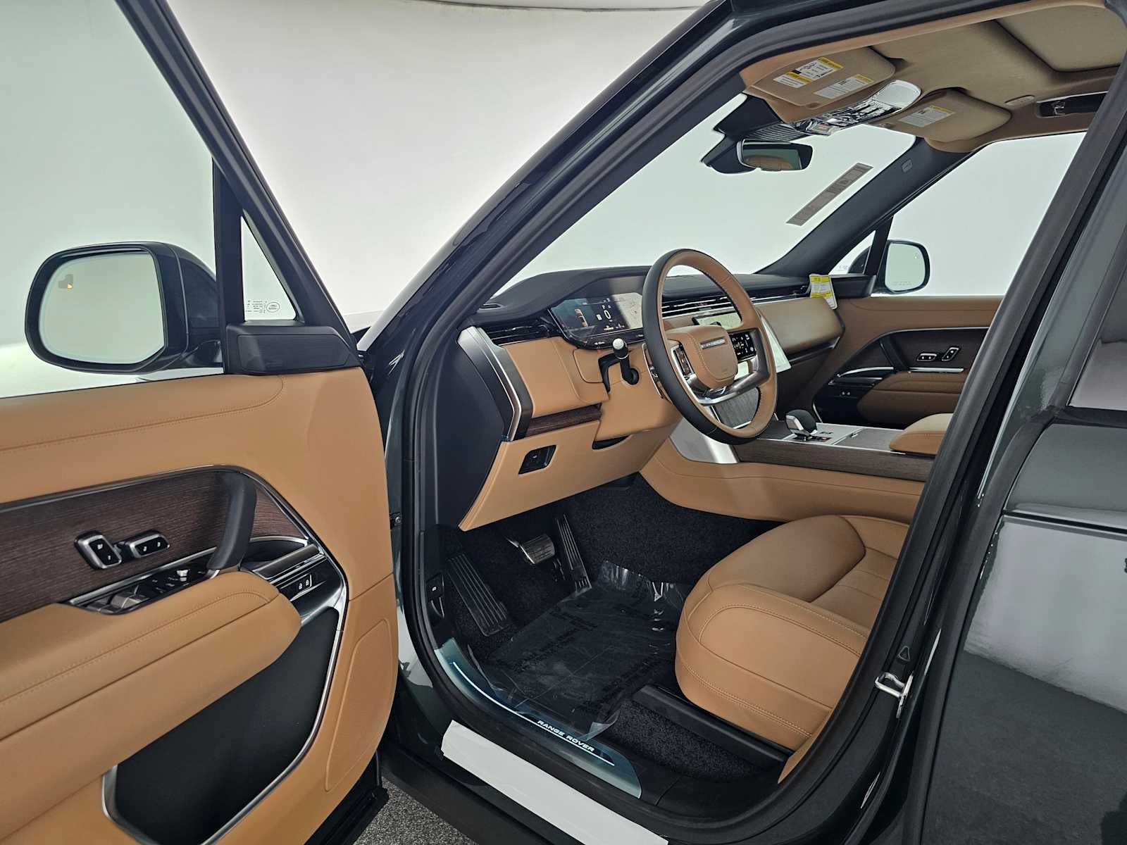 2026 Land Rover Range Rover SE