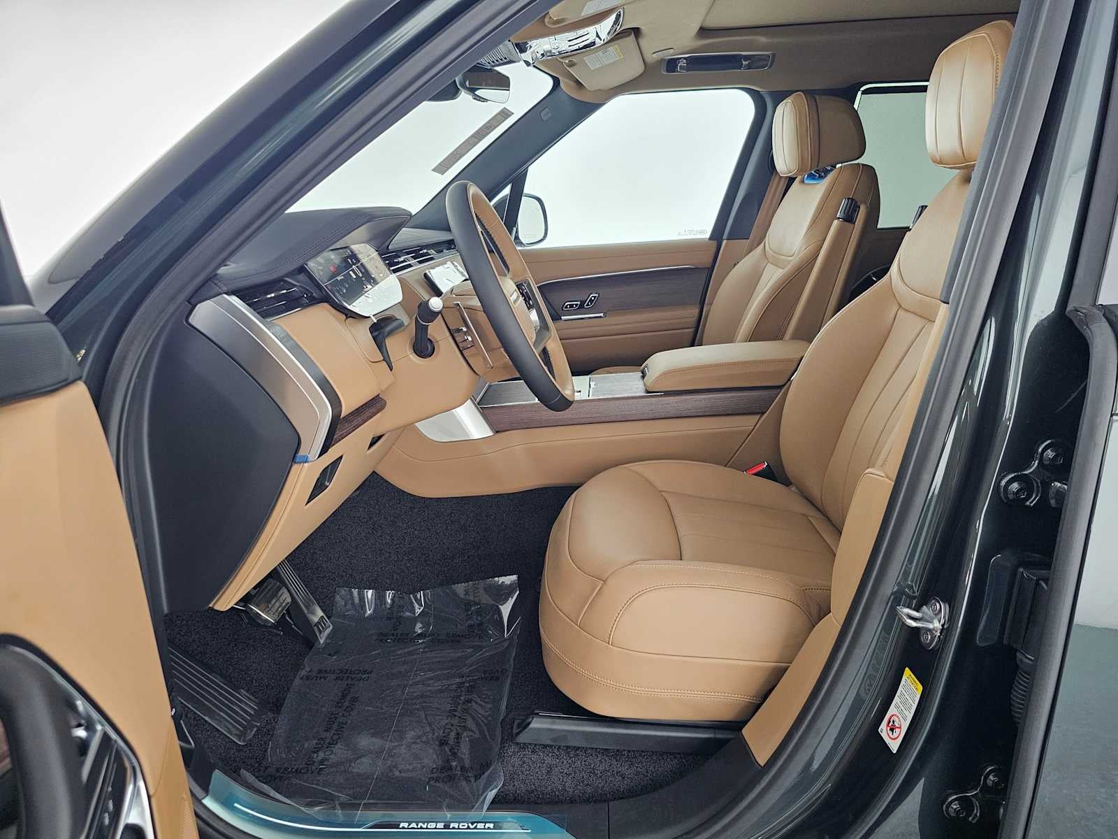 2026 Land Rover Range Rover SE