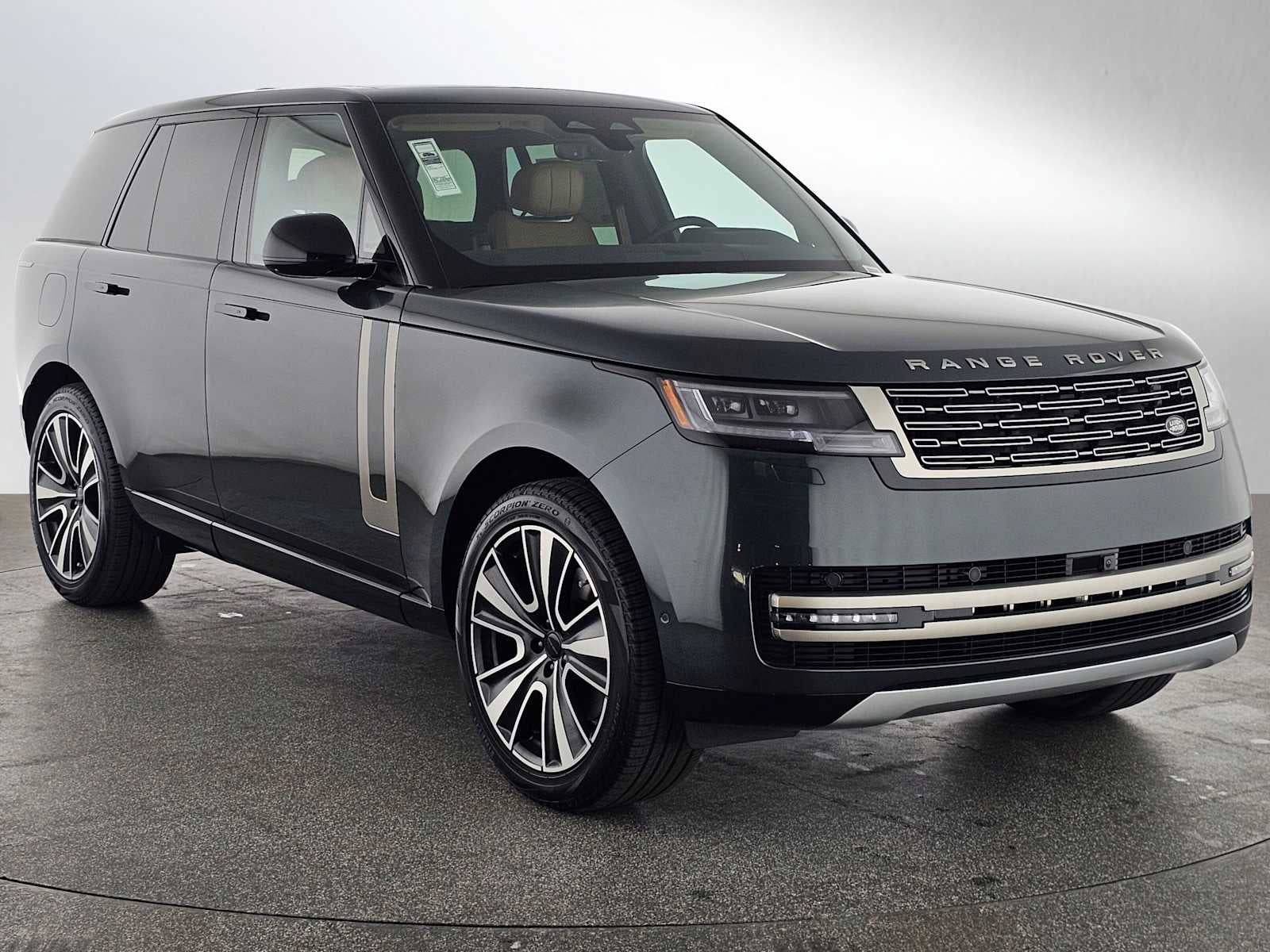 2026 Land Rover Range Rover SE