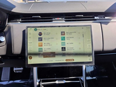2026 Land Rover Range Rover SE