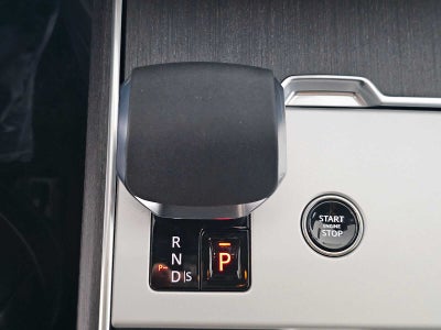 2026 Land Rover Range Rover SE