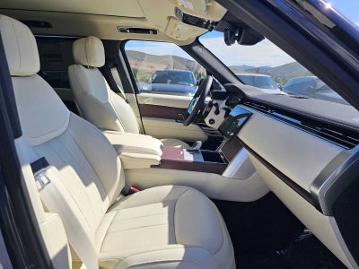 2026 Land Rover Range Rover SE