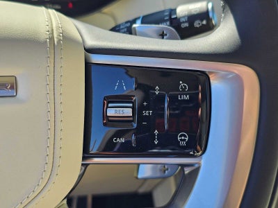2026 Land Rover Range Rover SE