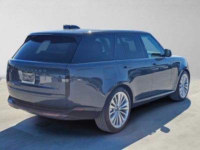 2026 Land Rover Range Rover SE