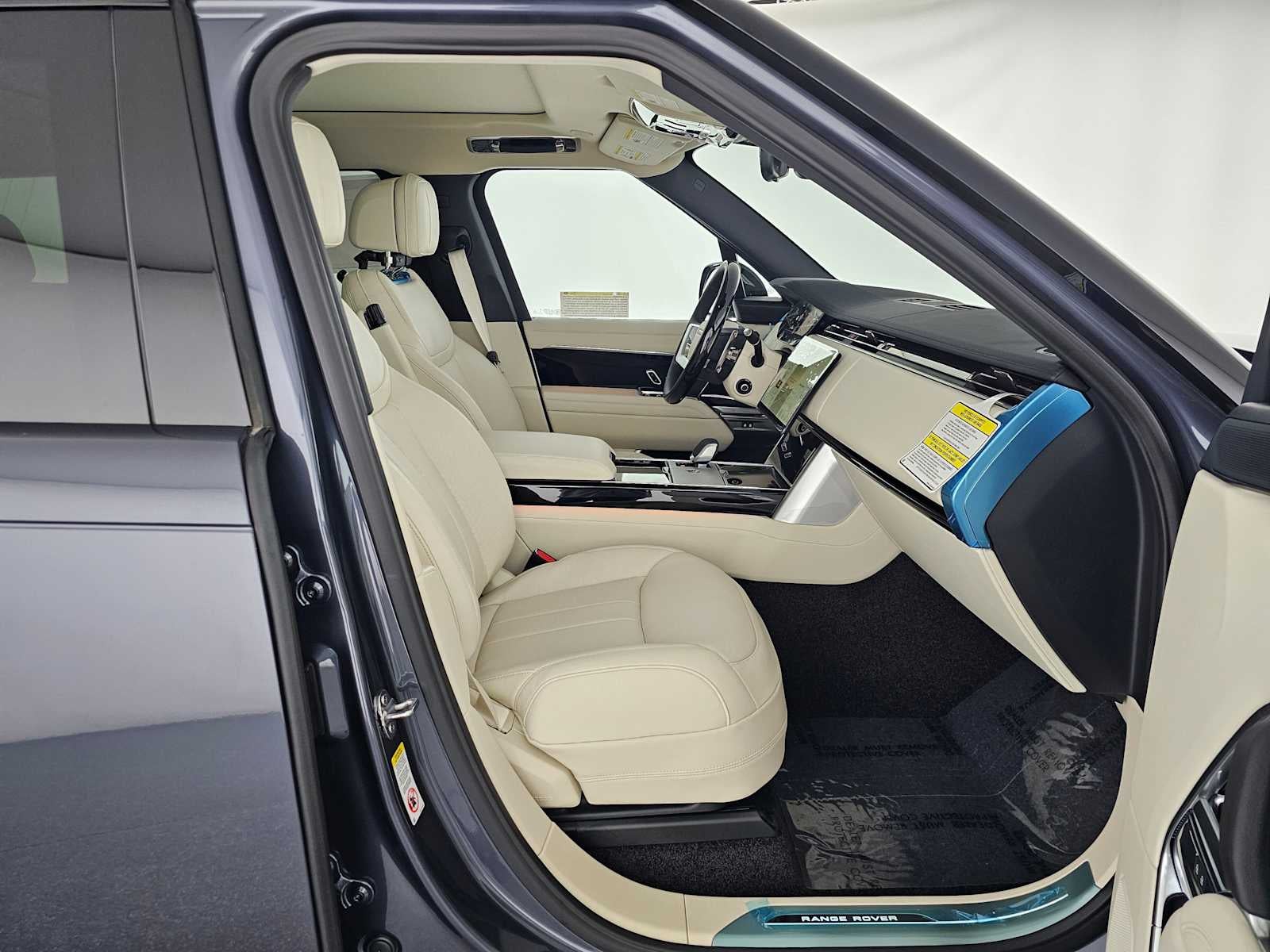 2026 Land Rover Range Rover SE