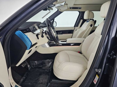 2026 Land Rover Range Rover SE