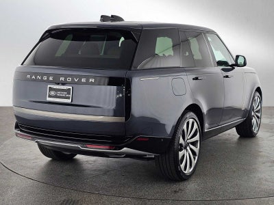 2026 Land Rover Range Rover SE