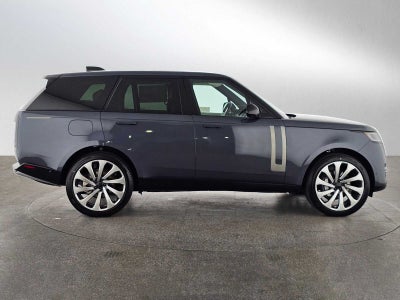 2026 Land Rover Range Rover SE