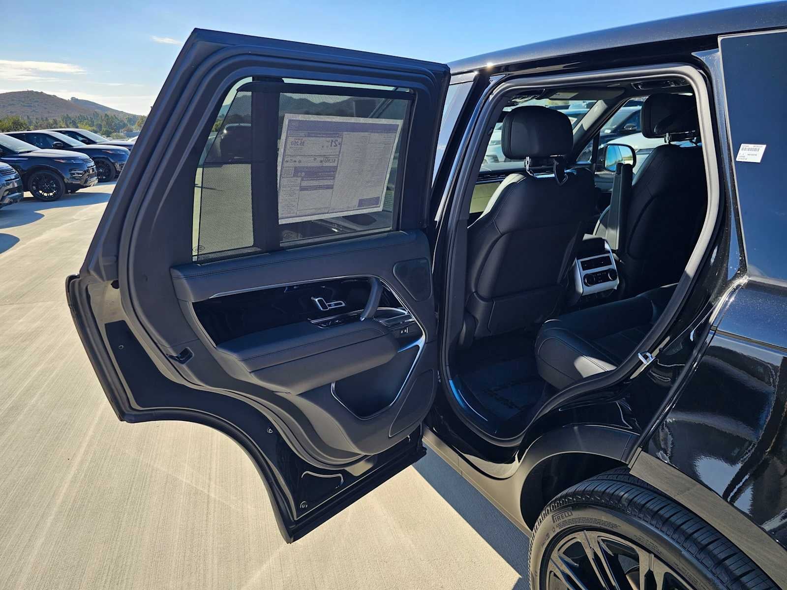 2026 Land Rover Range Rover SE
