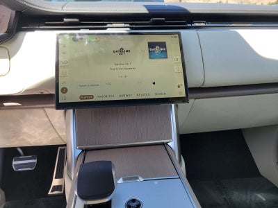 2026 Land Rover Range Rover SE