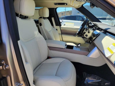 2026 Land Rover Range Rover SE